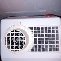 asciugamani elettrico 