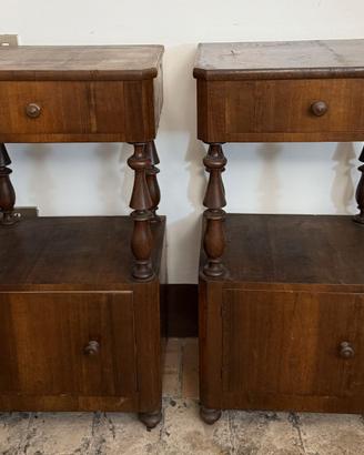 Coppia comodini antichi 1800 in legno massello