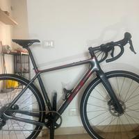 Bici bh gravel ciclocross in carbonio
