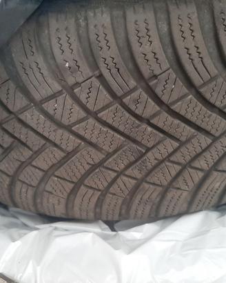 4 Pneumatici invernali