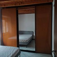 Armadio ante scorrevoli 3 metri legno/specchio