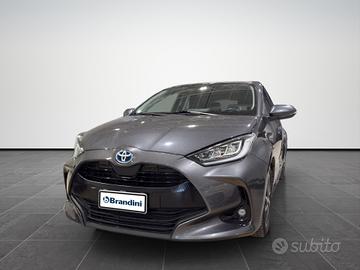 TOYOTA Yaris 1.5h Trend