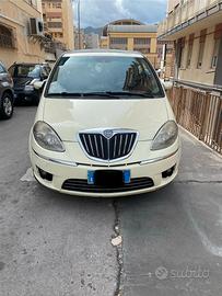 Lancia Musa 1.9 multijet