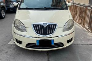 Lancia Musa 1.9 multijet