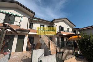 Elegante trilocale a Passarella Rif 2222