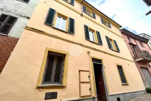 3 LOCALI A MONCALVO