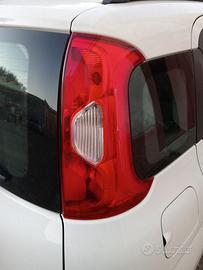 FANALE POSTERIORE DESTRO FIAT PANDA TERZA SERIE
