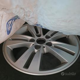 cerchi e gomme kia sportage 