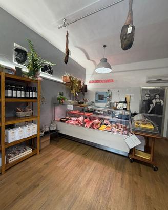 Macelleria su locale storico