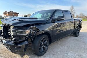 Dodge RAM 5.7 motore emi