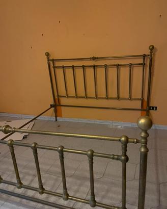 Letto ottone