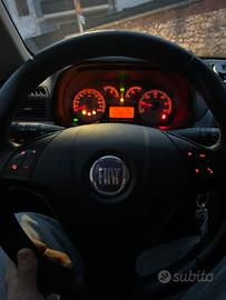 Fiat grande punto 1,3 multejet adatta a neopantati