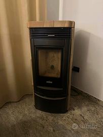 Vendostufa a pellet