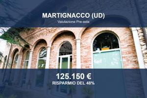 Immobile in asta di 422 m² con più di 5 locali a M