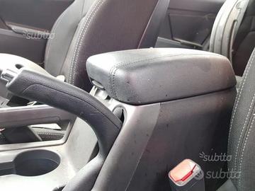 Bracciolo con Tunnel Kia Sportage 2015