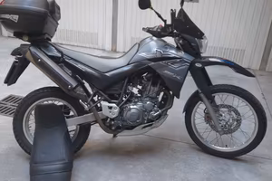 moto Yamaha xt 600