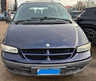 CHRYSLER VOYAGER 2.5 TD