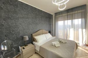 Trilocale Attico Settembre-Maggio