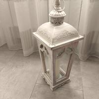 Lanterna in legno vetro con candela 