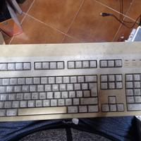 APPLE extended keyboard ii  versione ita 89/90