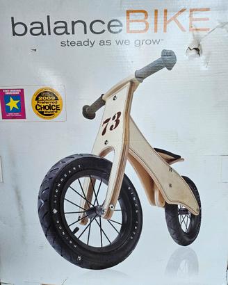 bicicletta senza pedali