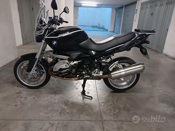 BMW R1200R