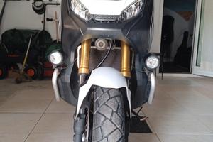 xadv  750