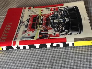 Libro magazine ferrari