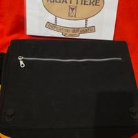 ER-STOCK-201 # TRACOLLA IKEA NERA APERTA