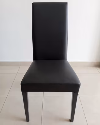 4 sedie moderne nere in semipelle
