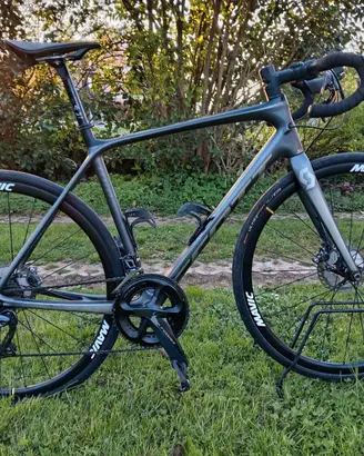 Bicicletta da corsa Scott Addict 10 2020