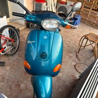 Vespa Et2
