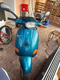 Vespa Et2