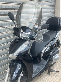Scooter  HONDA SH300