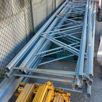 Scaffalatura porta pallet