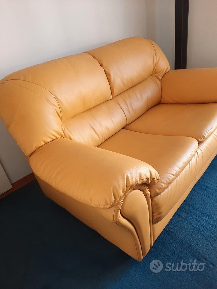 Mobili Usati Divani Usati Offerte Divano Angolare Divani Usati