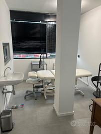 Lettino elettrico LEMI in pelle – Made in Italy –