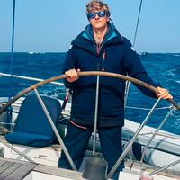 Skipper per trasferimenti e charter