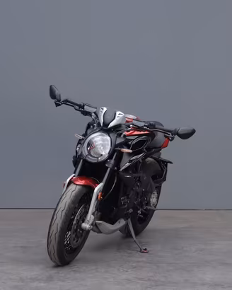 MV AGUSTA Dragster 800