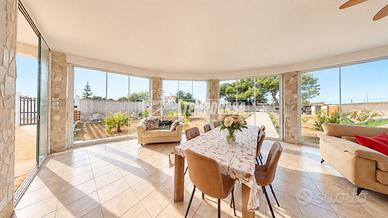 Villa indipendente ristrutturata con ampio giardin