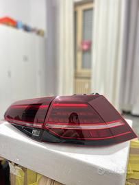 Fari posteriori led vw Golf 7.5-frecce dinamiche