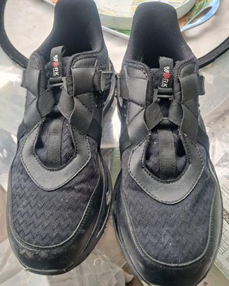 Scarpe antinfortunistiche nr.44 marca Work Larnmer