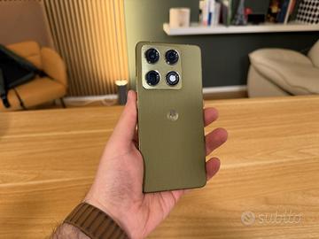 MOTOROLA Signature 5G Martini Olive 512GB