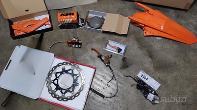 smembro pezzi ktm