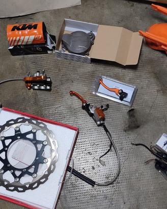 smembro pezzi ktm
