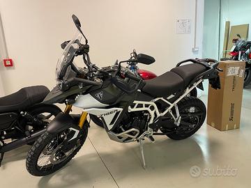 Triumph 900 Rally Pro