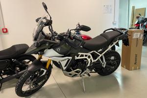 Triumph 900 Rally Pro