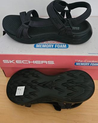 Sandali Skechers Nuovi