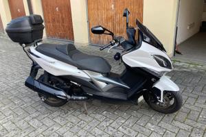 KYMCO XCITNG 400