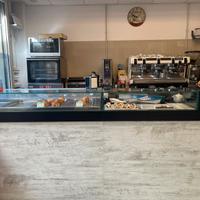 Attività di Caffetteria e negozio